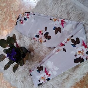 Mono B Floral Yoga Leggings